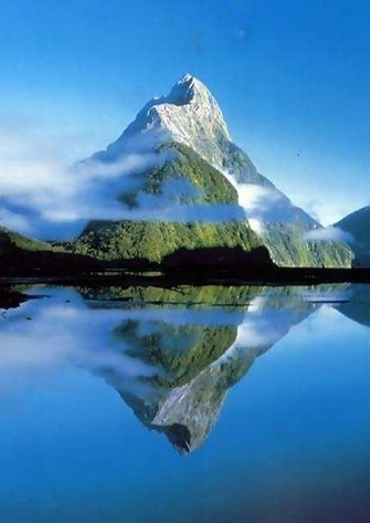 Mountain and wtr Copy