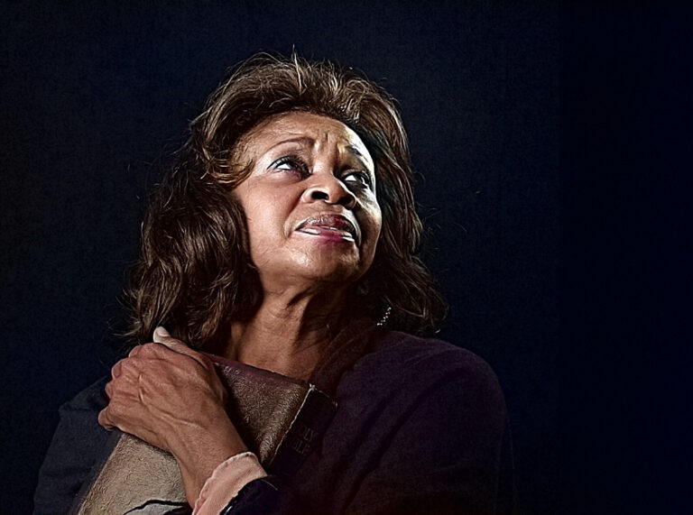 Kehadiran Tuhan: Keajaiban yang Menakjubkan